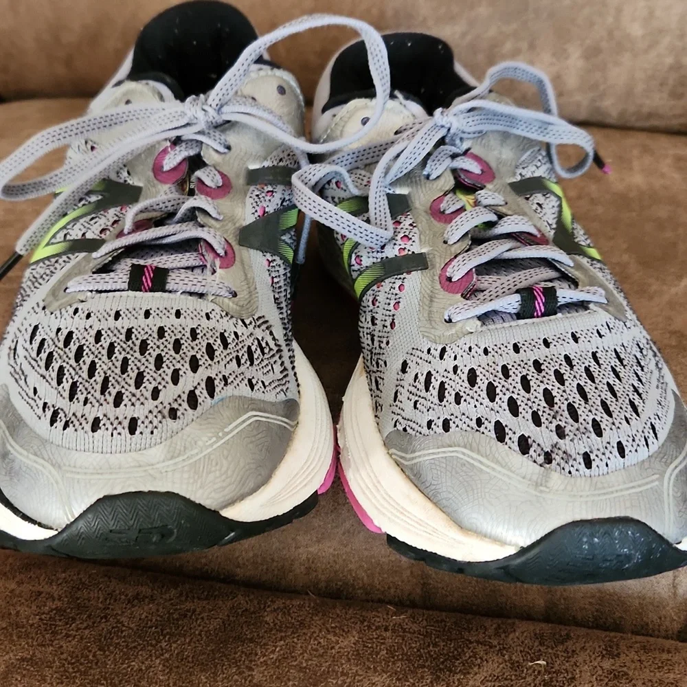 New Balance R60 Fuel Cell - Picture 4 of 12